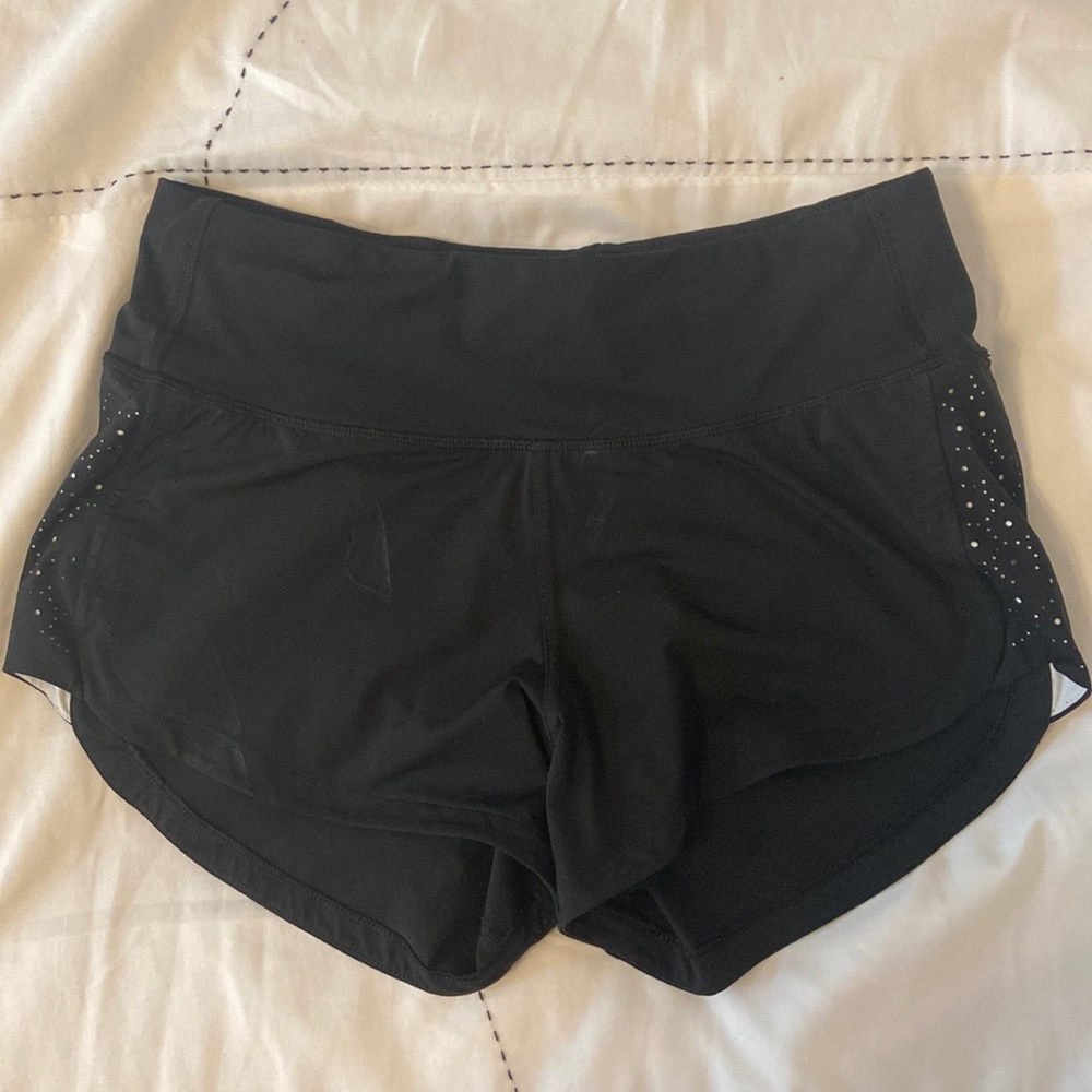 lululemon limited black speed up shorts